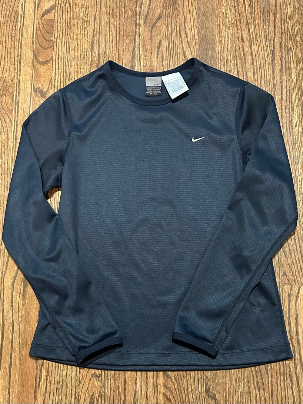 Nike Dri-FIT Long Sleeve Athletic Top Navy Blue Embroidered Swoosh Medium